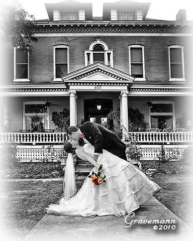 Beall Mansion An Elegant Alton
