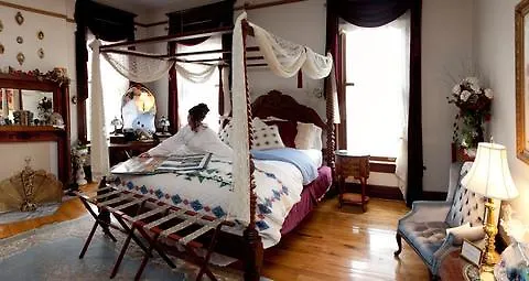 Beall Mansion An Elegant 4*