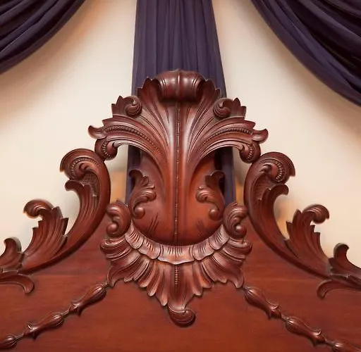 Beall Mansion An Elegant 4*